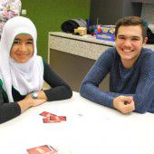 „Dorabirarisch gschpielt“ an fünf Mittelschulen