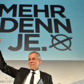 Van der Bellen feiert Wahlkampf-Auftakt