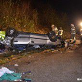 Vorarlberger (71) bei Unfall in Salzburg aus dem Auto geschleudert