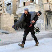 Aleppos Rebellen im Höllenfeuer