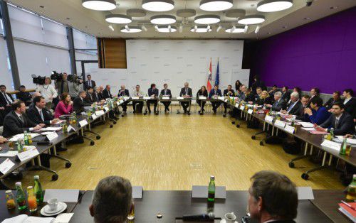 Am 15. März fand der Auftakt zu den Finanzausgleichsverhandlungen statt. Nun beginnt die Zeit zu drängen. Foto: APA
