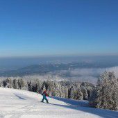 Skigebiete eröffnen die Wintersaison