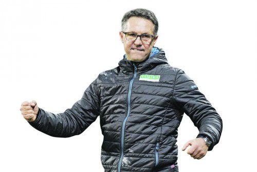 Auf Damir Canadi und sein Team warten nun wahre Festspiel-Heimwochen. gepa