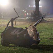 Teenager sterben bei Horrorunfall