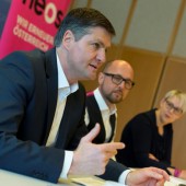 Der Opposition geht’s zu langsam