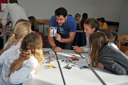 Der junge Sprachassistent Mathieu wusste die Schüler für seine Muttersprache zu begeistern.  Foto: lcf
