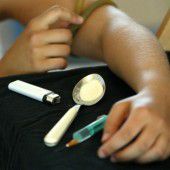 Mit über 1,3 Kilogramm Heroin über die Grenze