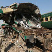 Zugkollision in Pakistan fordert 19 Todesopfer
