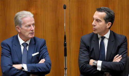 Mitterlehner (li.) und Kern: Die Koalition wird sich unter anderem bei der Sozialhilfe und dem Mietrecht nicht einig. Foto: APA