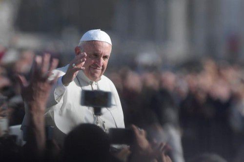 Papst Franziskus sieht seinen gesunden Schlaf als Gnade Gottes. AFP