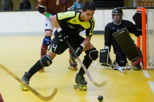 RHC-Dornbirn-Youngster Stefan Sahler erzielte den umjubelten vierten Treffer beim 4:2-Erfolg in Wimmis. Foto: steurer