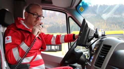 Rotkreuz-Einsatzfahrer wie Paul Kräutler tragen eine große Verantwortung. Foto: RK
