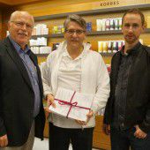 2900 Unterschriften für eine Apotheke in Tosters
