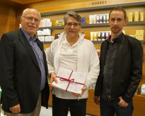 Vor zwei Jahren wurden 2900 Unterschriften an Jürgen Rehak übergeben wurden.