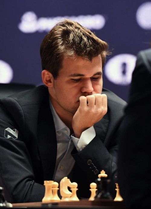 Weltmeister Magnus Carlsen gewann nach 75 Zügen. Foto: afp
