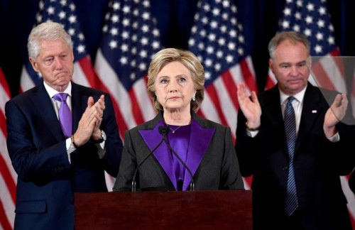 Wurde Hillary Clinton durch Manipulationen um ihren Sieg gebracht? Eine Gruppe von IT- und Wahlrechtsexperten glaubt das. Foto: AFP
