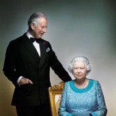 Neues Foto von der Queen mit Prinz Charles