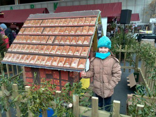 Auch das Lebkuchenhaus war natürlich selbst gemacht. Foto: vv