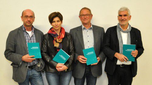 Buch „Bewirtschaftung von Fischereirevieren“ vorgestellt.