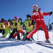 Auch Skischulen warten auf Schnee