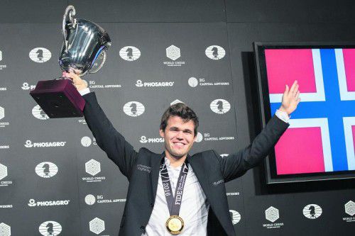 Den Schach-WM-Titel als Geschenk zum 26. Geburtstag: Magnus Carlsen. Foto: ap