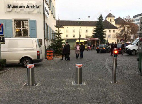 Der erste Testlauf mit den versenkbaren Pollern ist erfolgt. Foto: STD