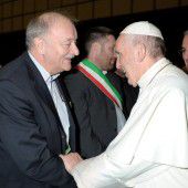 Kennelbacher zu Besuch in Rom bei Papst Franziskus