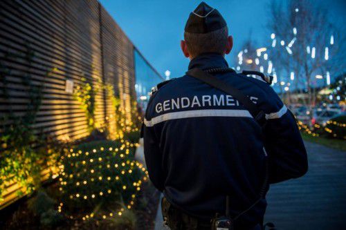 Die Mehrheit der Deutschen fordert laut einer Umfrage mehr Präsenz von Sicherheitskräften. FOTO: AFP