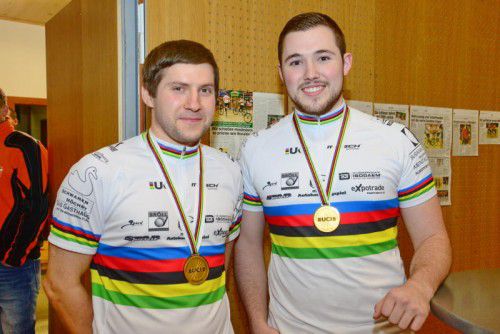 Die Radball-Weltmeister Markus Bröll (l.) und Patrick Schnetzer.