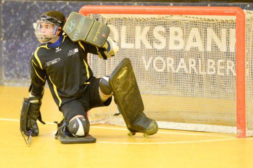 Dornbirn-Goalie Angel Mirantes zermürbte mit zahlreichen Paraden die Diessbacher Spieler. Foto: vn/lerch