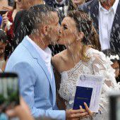 Tevez während seiner Hochzeit ausgeraubt