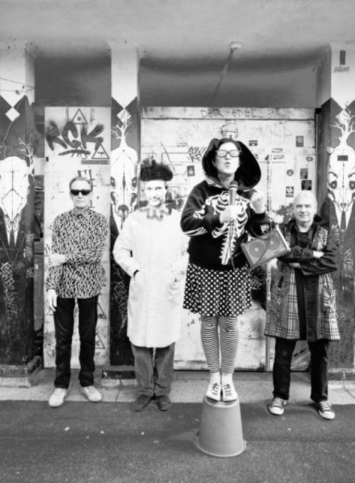 Im Rahmen der Reihe „Jazz&“ wird heute dem Visionär Jimi Hendrix gehuldigt. foto: stucky/Doran/Jordi/Studer