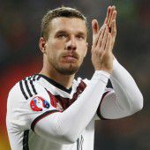 China lockt nun auch Podolski mit Millionen