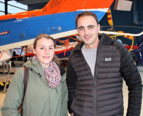 Rebecca Domig und Werner Juen im Wucher-Hangar.