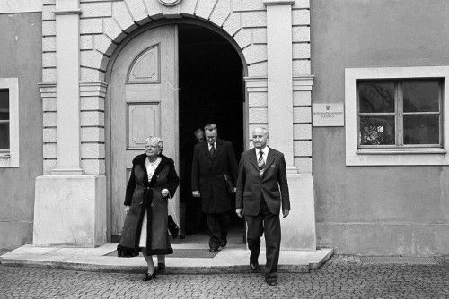 1978: Königin Juliana in Bludenz. Seit dem 26. Oktober 1963, dem Tag der offiziellen Übergabe, befindet sich die BH wieder in Schloss Gayenhofen.