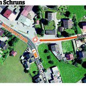 Betrunkener rast in Fußgängergruppe