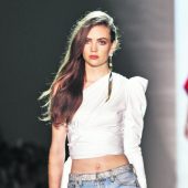 Haute Couture trifft Jeans