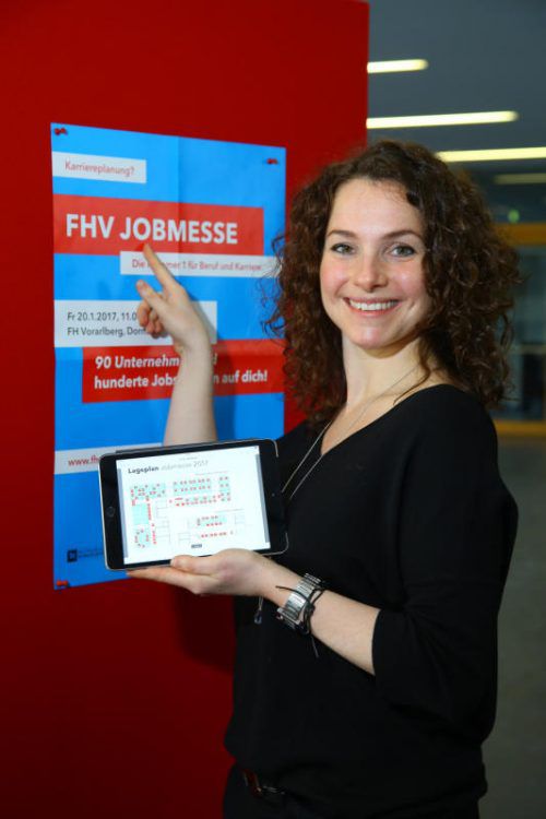 Carmen Platonina ist startklar: „Dieses Jahr ist die Jobmesse so voll wie nie zuvor.“ Foto: VN/Hofmeister