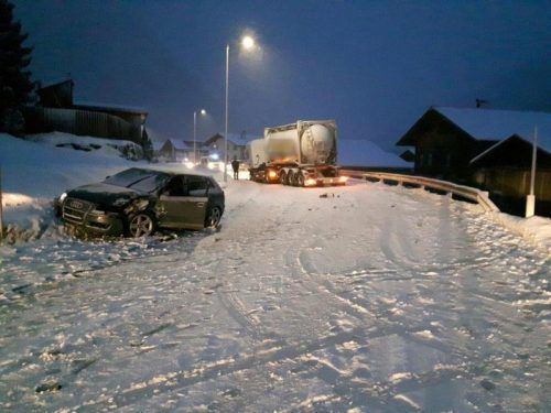 Der Unfall ereignete sich in der Morgendämmerung. Foto: Polizei