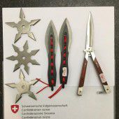 Dolche, Messer und Wurfsterne im Gepäck