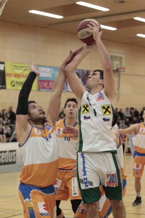 Forward Luka Kevric (Bild) zählte mit Legionär Henry Wilkins zu den Aktivposten beim Arbeitssieg gegen Salzburg. Foto: Lions/Zaponig