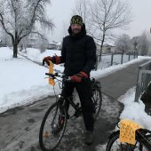 3000 Radler treten im Winter in die Pedale