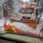 Motivierte Mitarbeiter im ersten Winterdienst