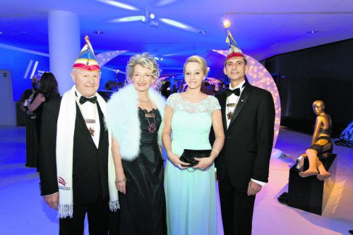 In Festlaune: Richard Elsler (l.), Sonja Scholl, Ehrengast Bianca Steurer und BFG-Präsident Alexander Pehr.