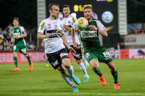 In Zukunft Teamkollegen beim SV Mattersburg: Altachs Cesar Ortiz (l.) und Florian Templ. Foto: gepa