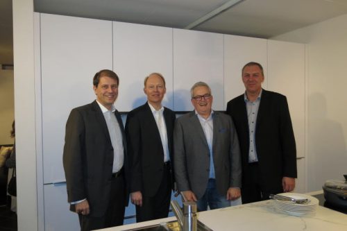 Kai Giersch(K&Co Österreich), Niels Jacobson (K&Co Hamburg), Michael Suter, Michael Stangl (Vertriebsleiter Österreich).  Fotos: lag