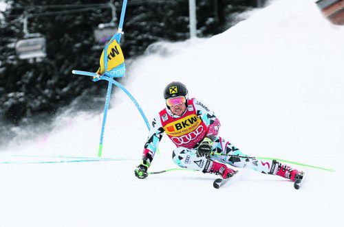 Marcel Hirscher war im Riesentorlauf am Chuenisbergli Alexis Pinturault auf den Fersen. Foto: gepa
