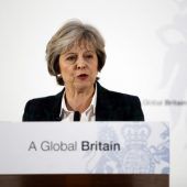 May strebt eine klare Trennung von der EU an