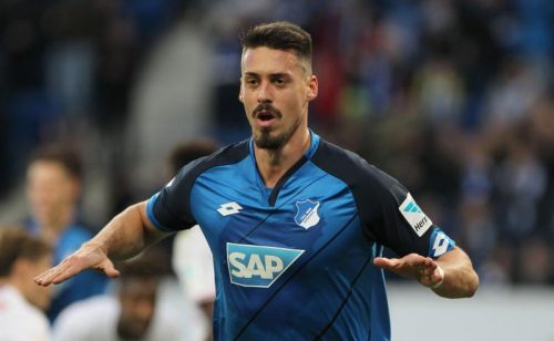 Sperre nach einem „Brutalo-Foul“: Stürmer Sandro Wagner. Foto: afp