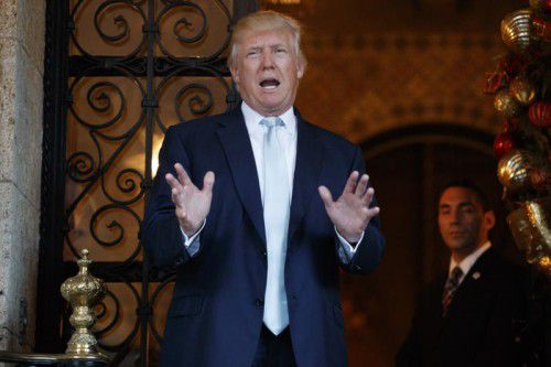 Trump greift die Geheimdienste immer wieder an. Foto: APA